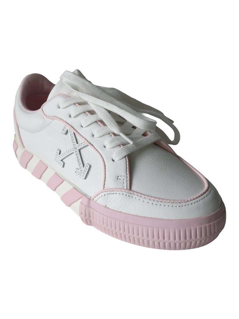 Off White Low Vulcanized Outlined Sneaker White Pink